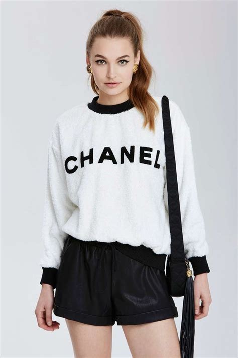 ropa de mujer chanel|chanel página oficial.